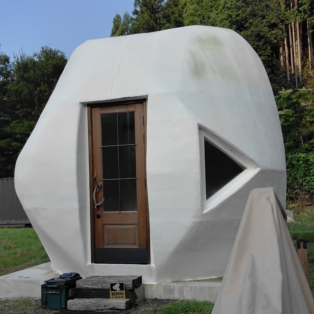 『3Dプリンターハウス』×ヴィンテージ木製ドア、新旧のハイブリッド施工例｜SHOP - 56