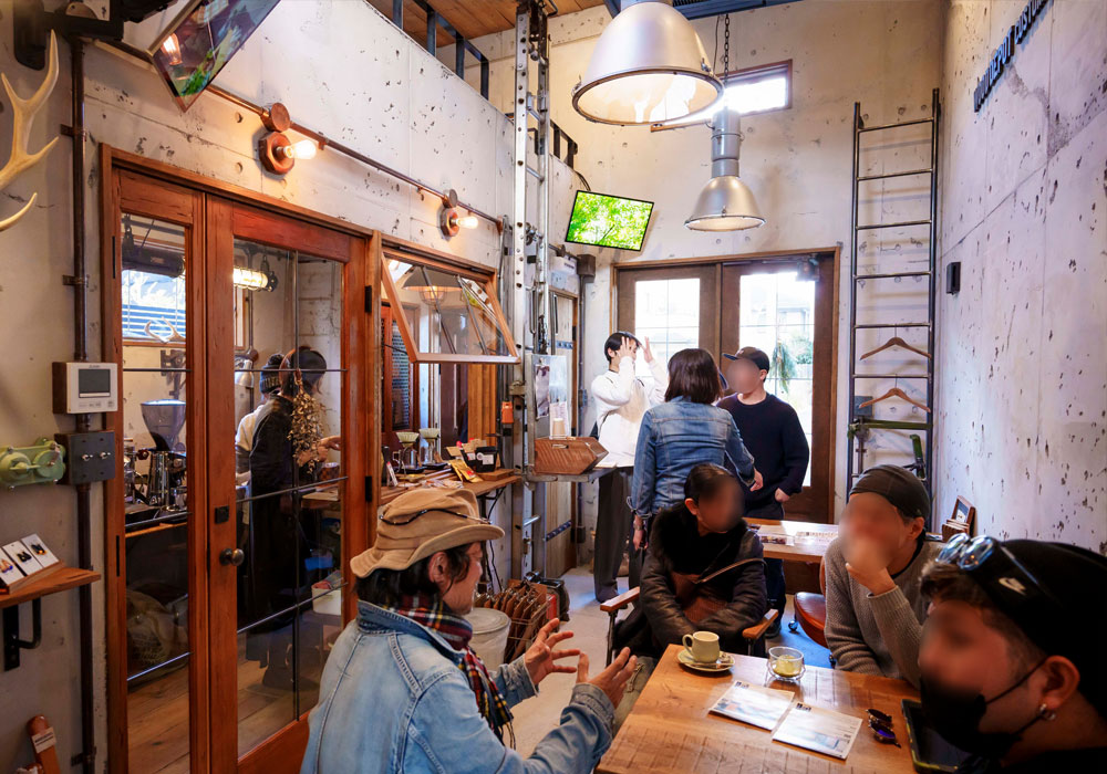 理想・現実・迷走。「ドア選びの負のループ」：コンシェルジュによるドア選びの相談風景