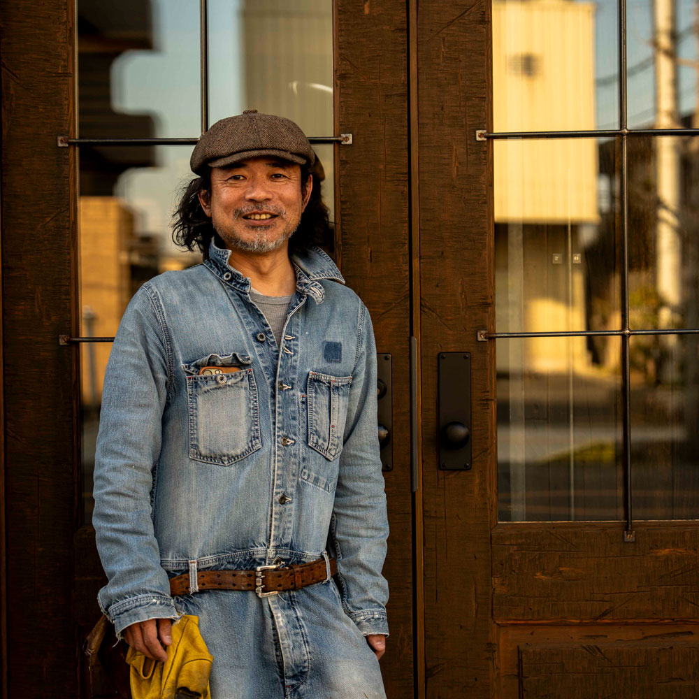 創業17年目の理念｜木製ドアが咲かせる「一輪の花」の癒し。新建材にはない感性の輝き
