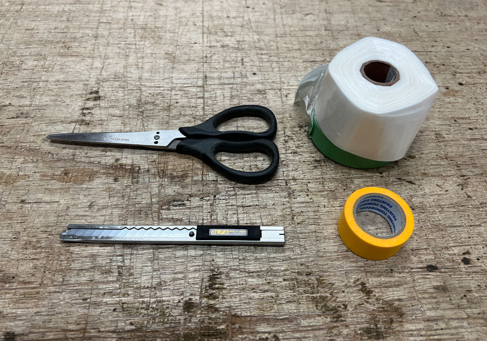 塗装養生に必要な4つの道具：ハサミ、カッター、マスカー、マスキングテープ