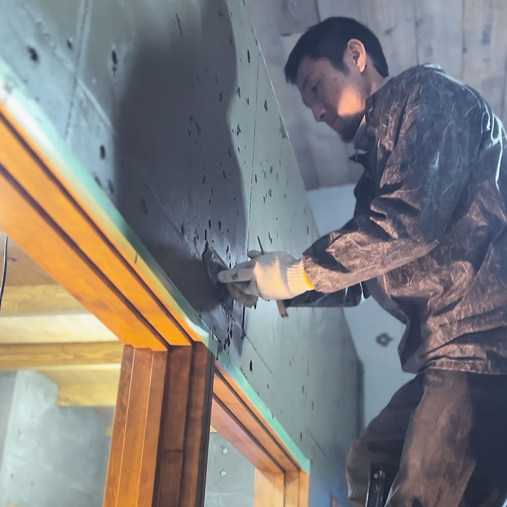 クリエイティブな現場:一削りごとに書き換えられる空間