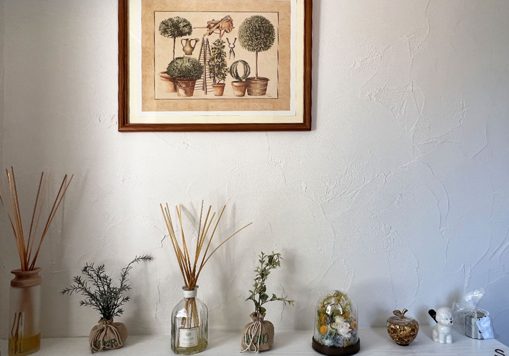 玄関ドアに合わせたインテリアコーディネート