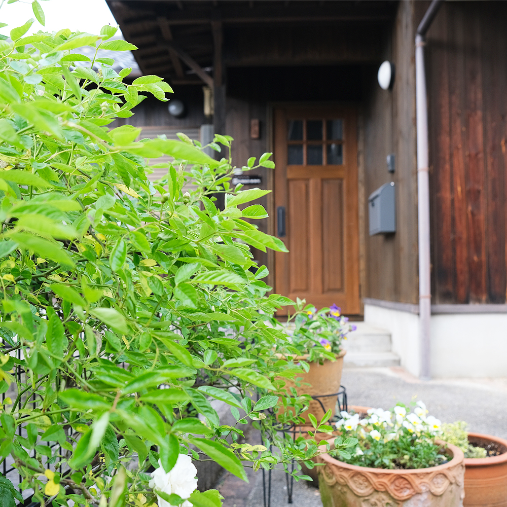 小さな庭と、大きな愛情