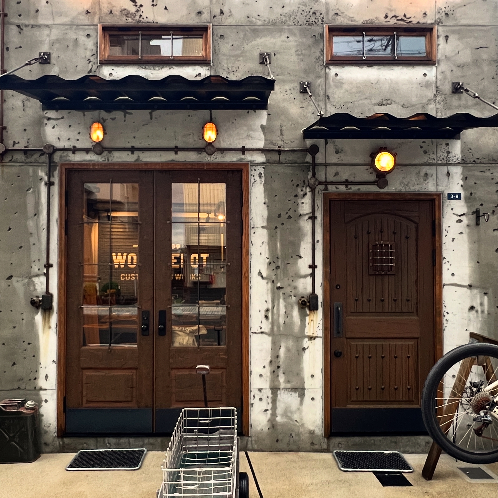 雨の日のWOOD DEPOT