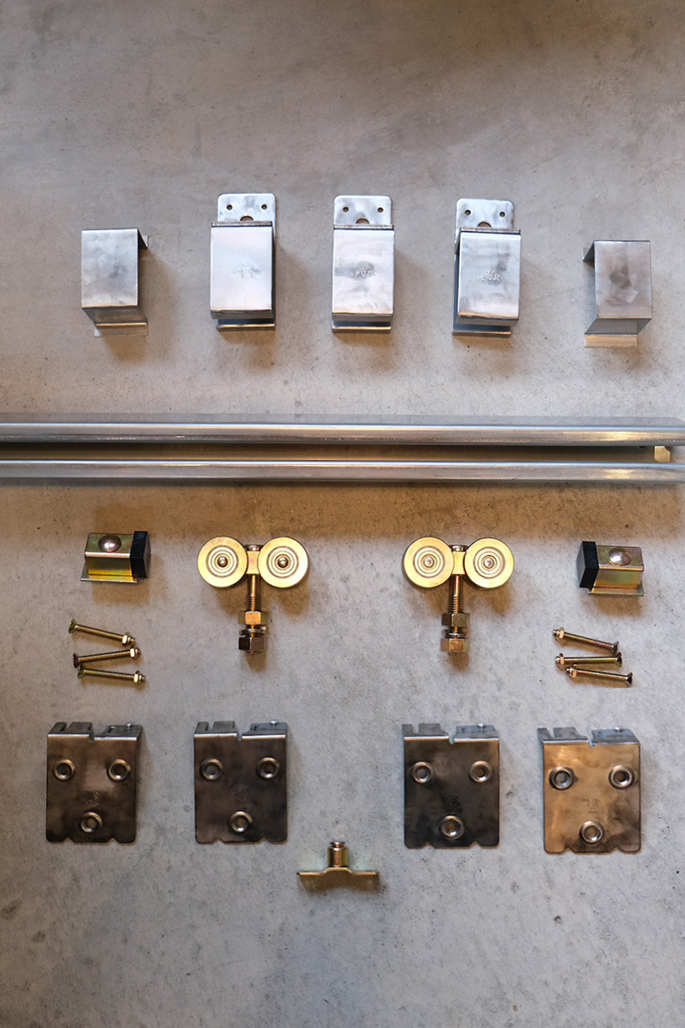 引き戸用ハンガーレールセット　ID-1071