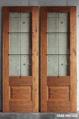 木製玄関ドア ID-951 観音開き戸　ヴィンテージフィニッシュ アイアン格子