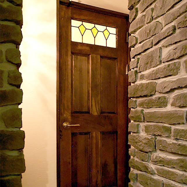 住宅お家　実例　木製室内ドア02