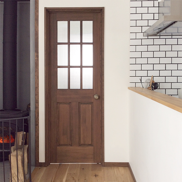 住宅お家　実例　木製室内ドア12